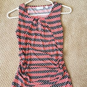 Sleeveless top with navy and coral dots